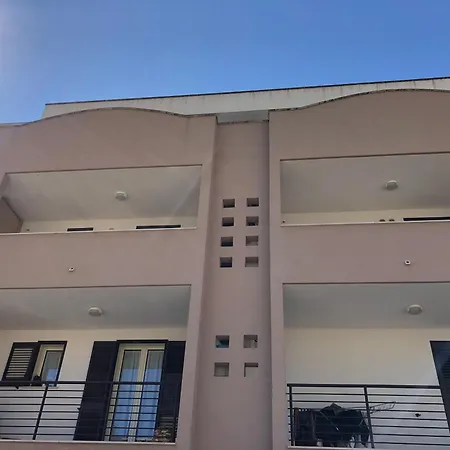 Residenza Zeus 4 Apartment